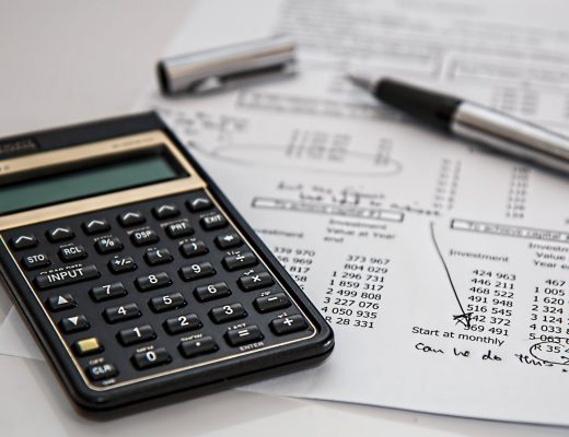 calculator-calculation-insurance-finance-53621-520x400  