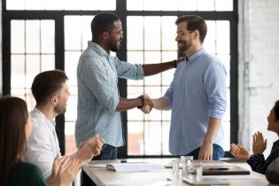 Ways To Encourage Positivity in the Workplace